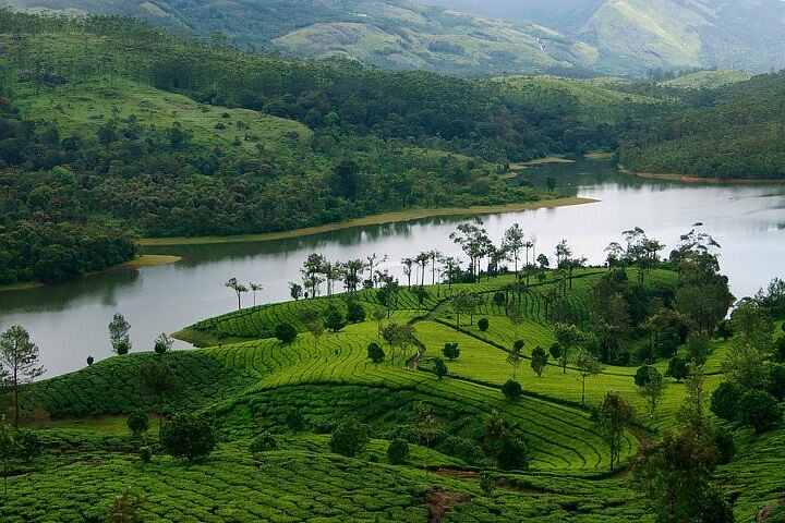 Kundala lake Munnar, 3 nights 4 days package